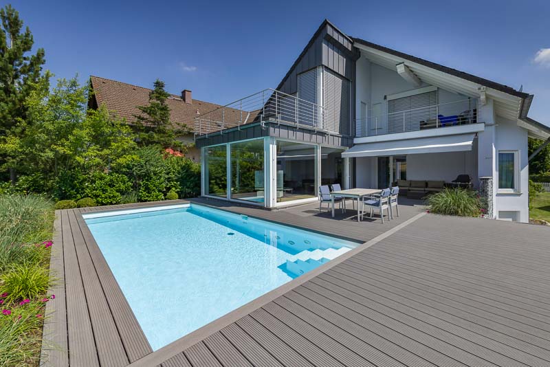 Family First: Wie der Pool zum neuen Mittelpunkt für Groß & Klein wird