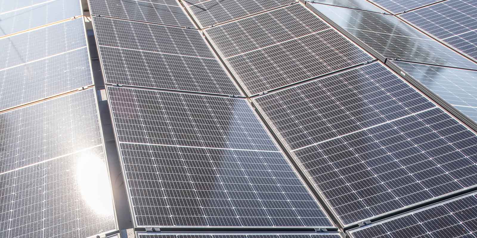 Flachdach, Photovoltaik, Solarzelle