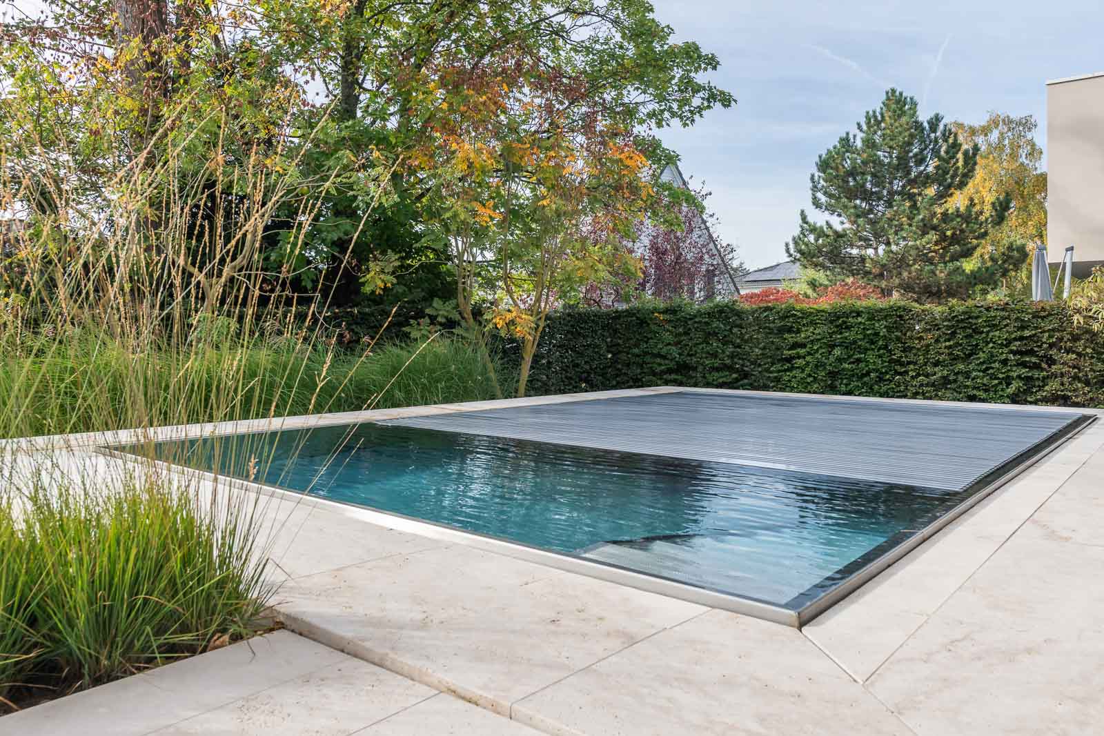 Pool, Rolladenabdeckung, Ueberlaufrinne
