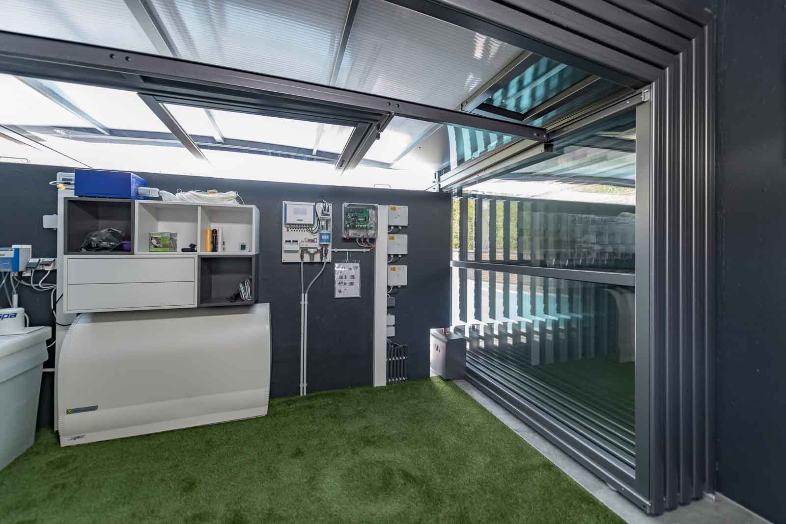 Garage, Schiebehalle, Technikraum