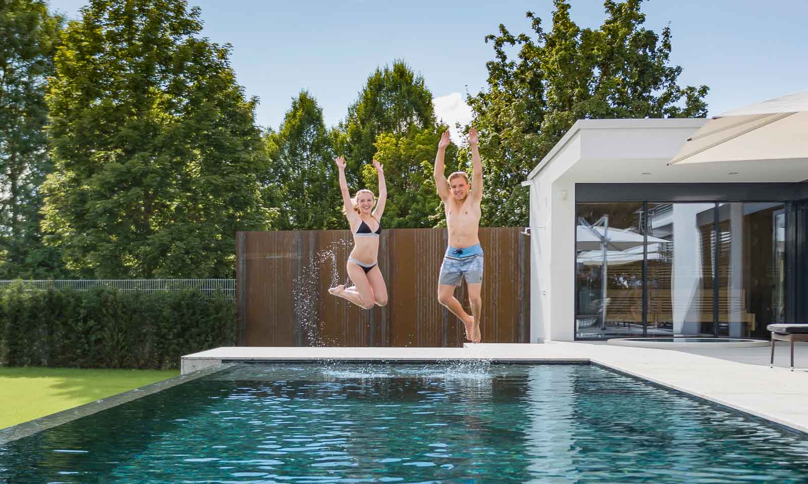 Menu, Privat, Outdoorpools