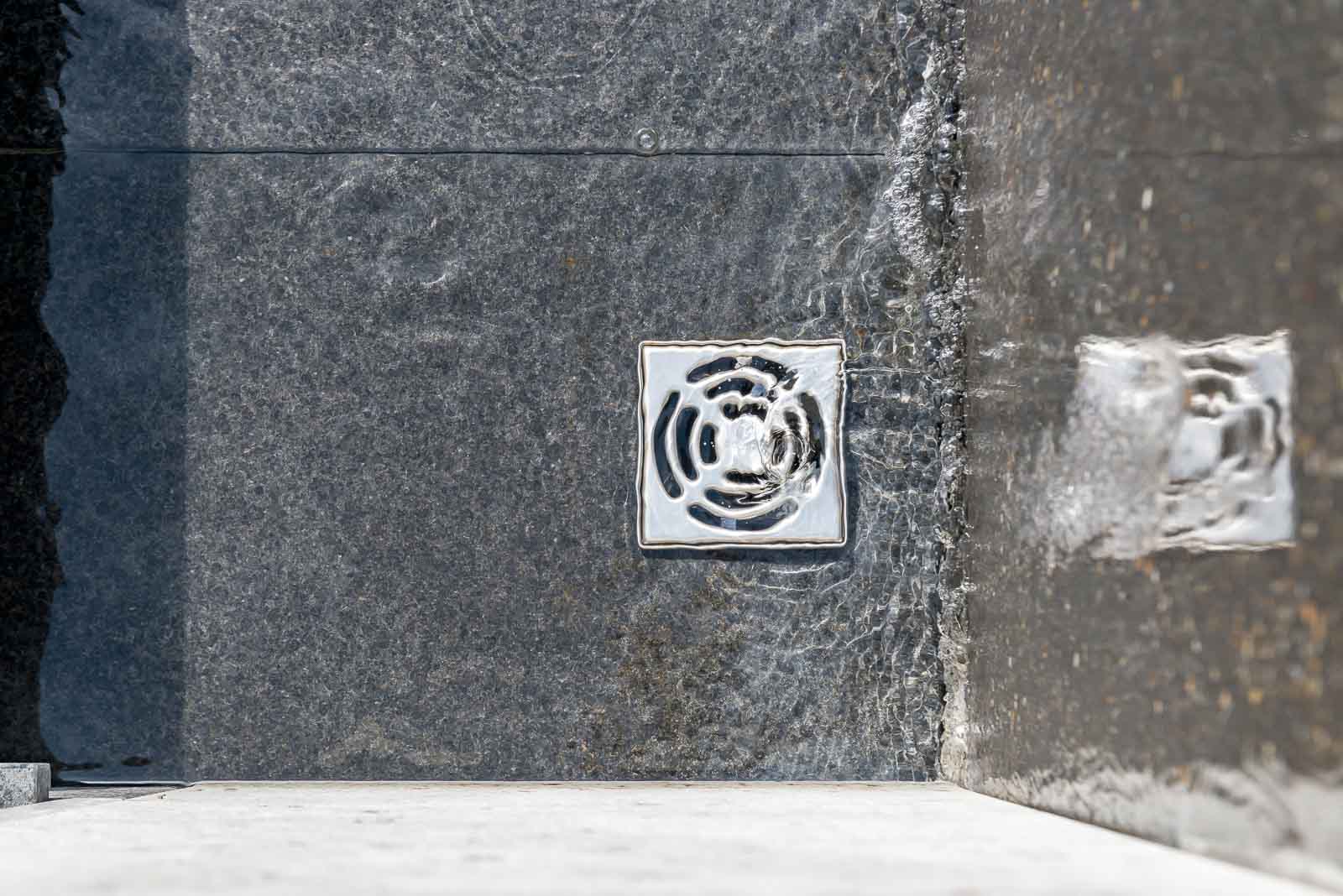 Bodeneinlauf, Detail, Ueberlaufrinne