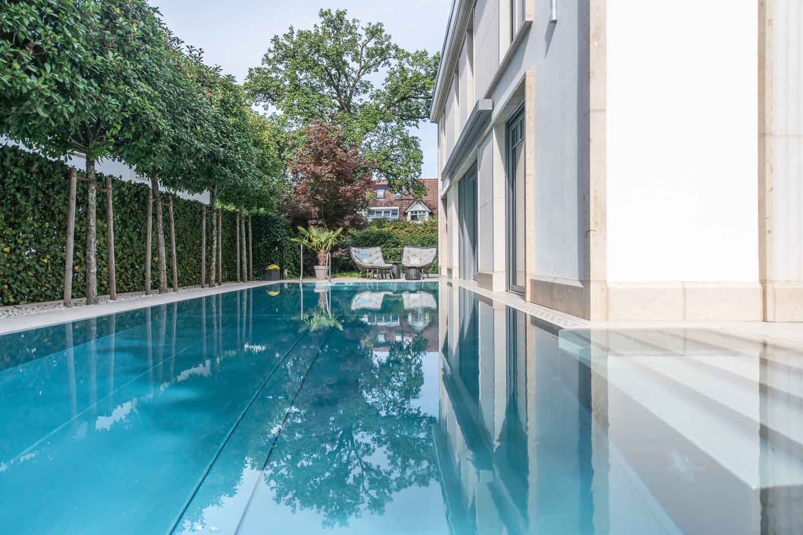Edelstahl, Outdoorpool