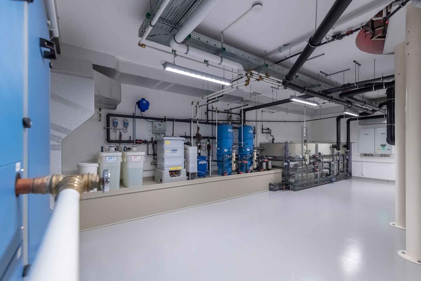Schwimmbadtechnik, Technikraum, Wasseraufbereitung