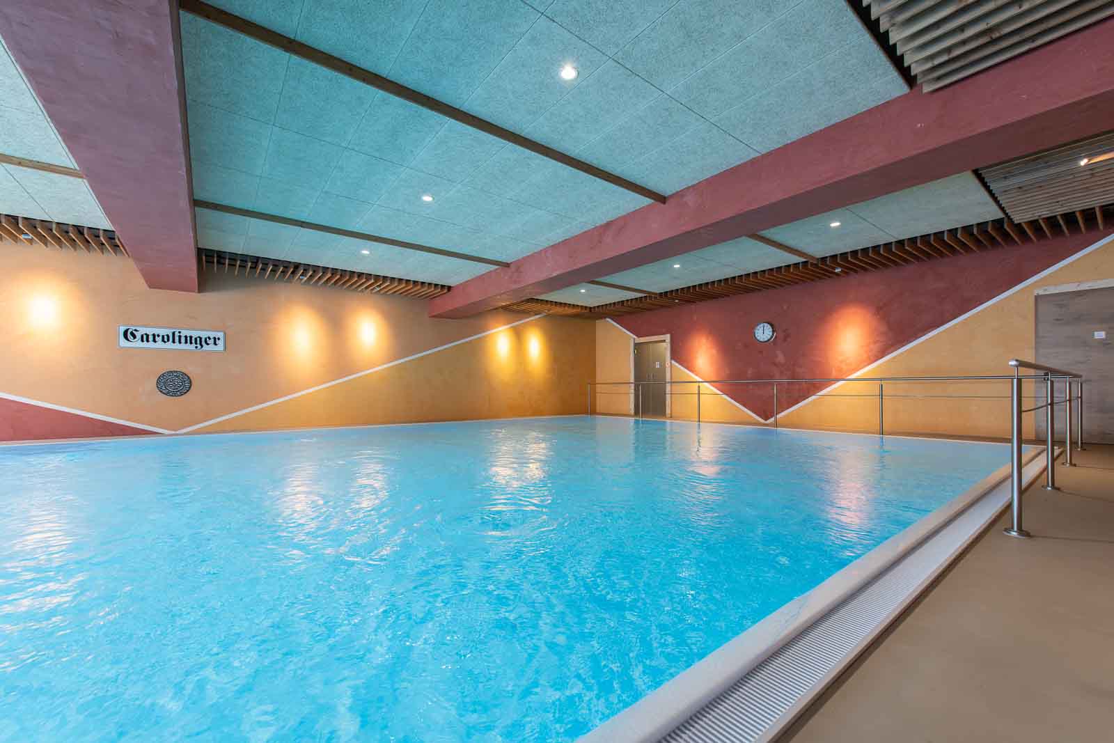 Carolinger Hallenbad Carolinger, Indoor, Pool