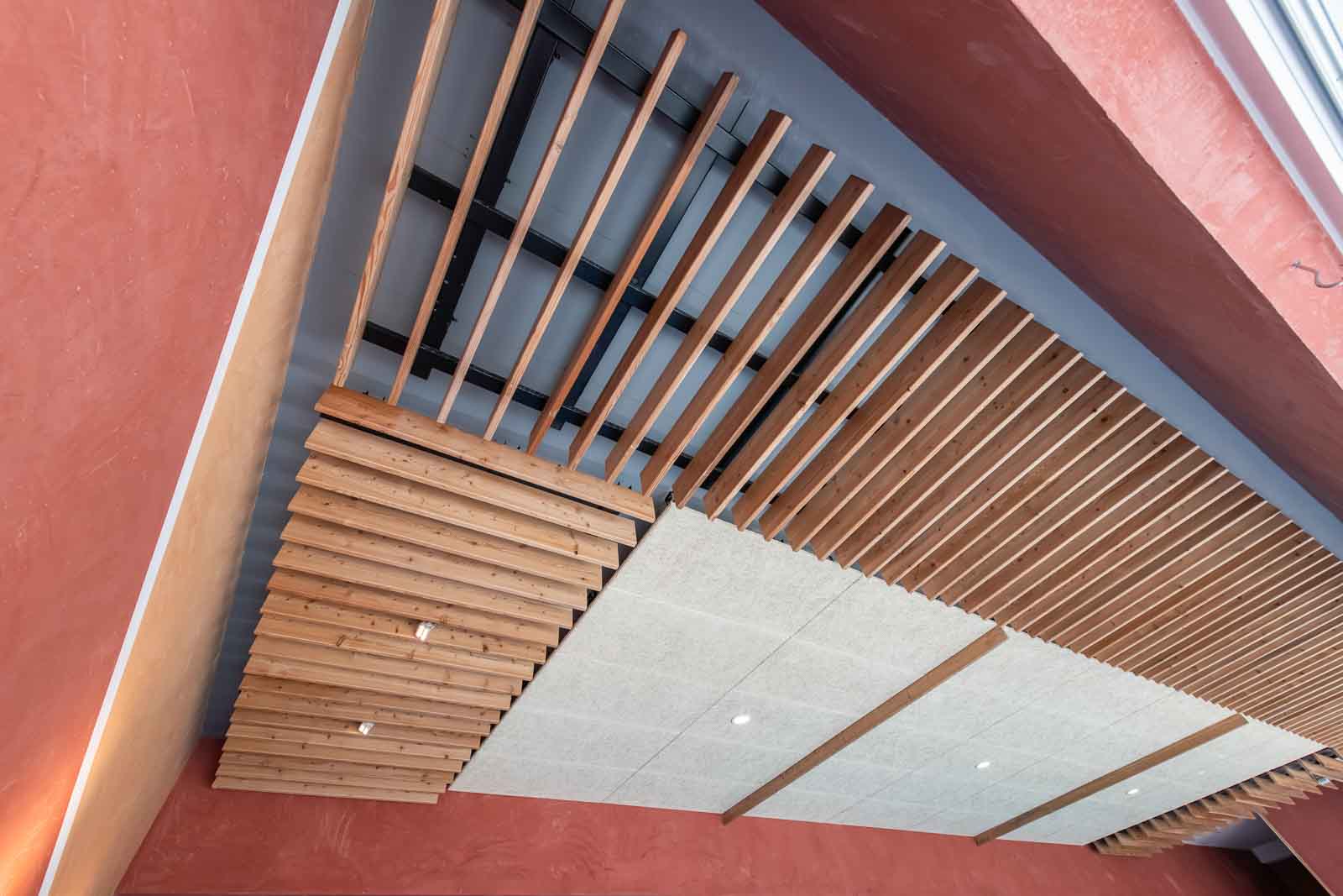 Carolinger Hallenbad Decke, Holz, Panel