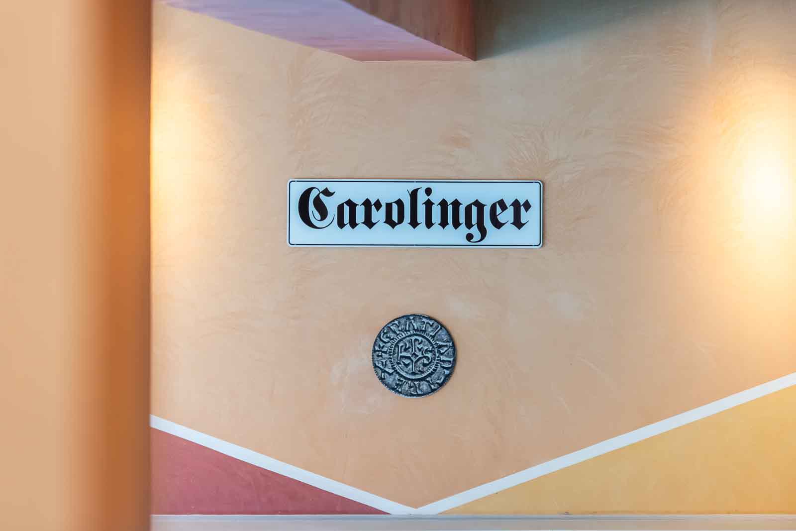 Carolinger Hallenbad Carolinger, Hallenbad, Weyer