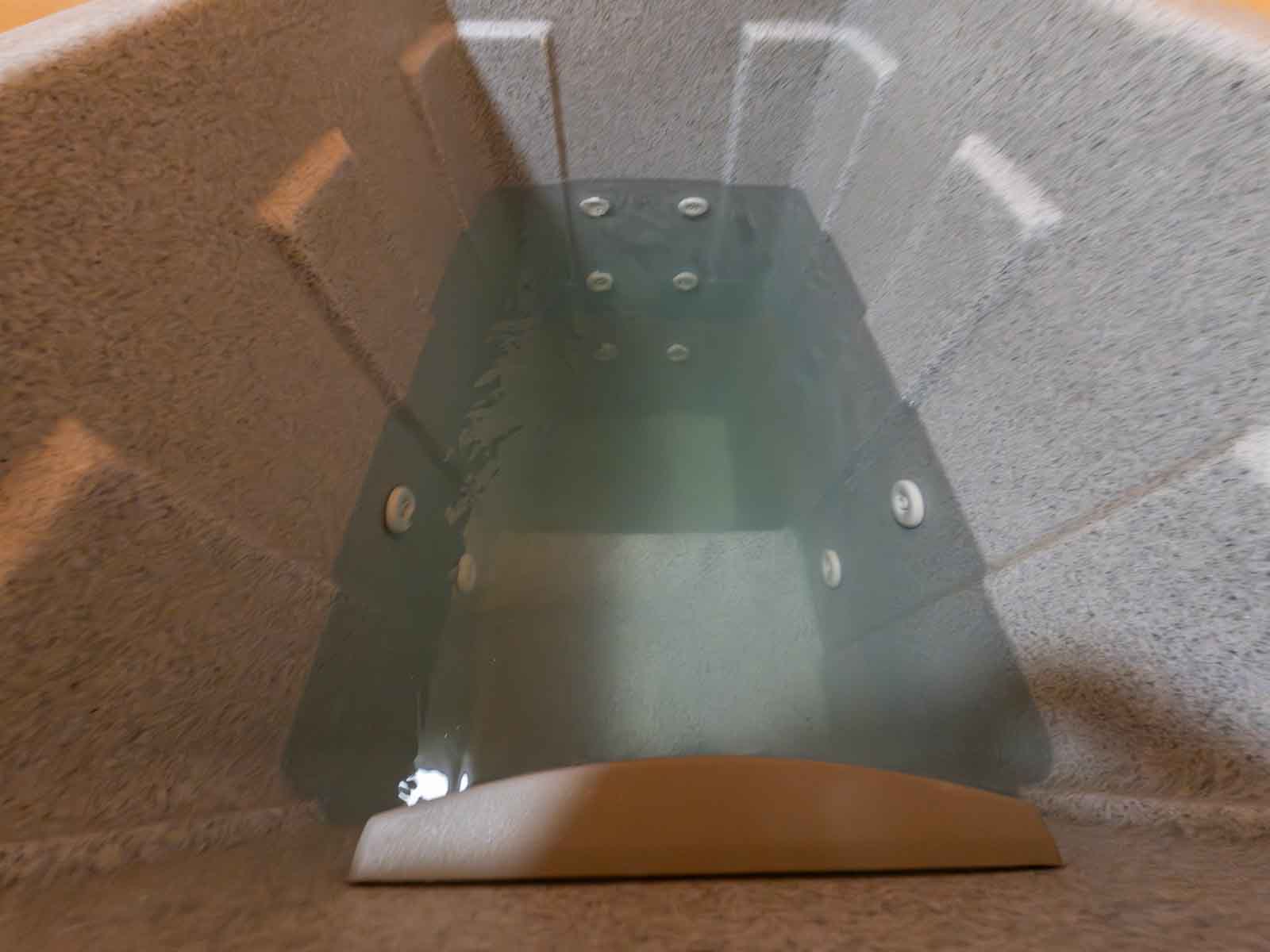 Carolinger Hallenbad Eisbad, Massageduesen, Tauchbecken
